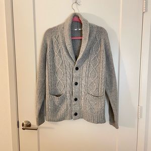 Uniqlo cardigan sweater